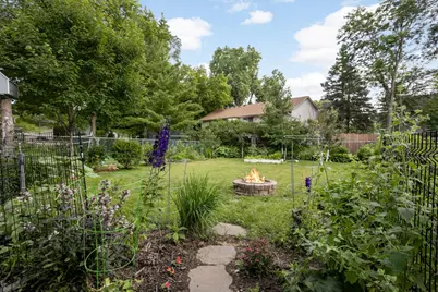 1276 County Road C E, Maplewood, MN 55109 - Photo 33