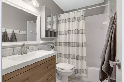 1276 County Road C E, Maplewood, MN 55109 - Photo 23
