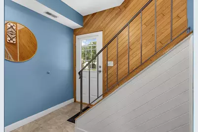 1276 County Road C E, Maplewood, MN 55109 - Photo 3