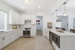 546 Ashland Ave, Saint Paul, MN 55102 - Photo 13