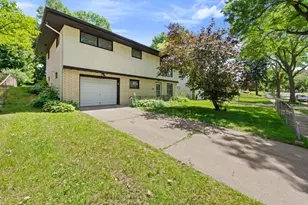 1422 Kent St, Saint Paul, MN 55117 - Photo 1