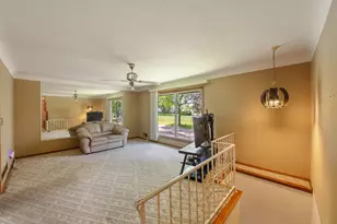 1422 Kent St, Saint Paul, MN 55117 - Photo 3