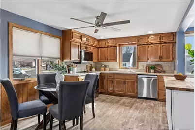 500 E 1st Street, Waconia, MN 55387 - Photo 9