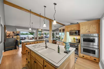 830 Lakewood Drive SW, Hutchinson, MN 55350 - Photo 23