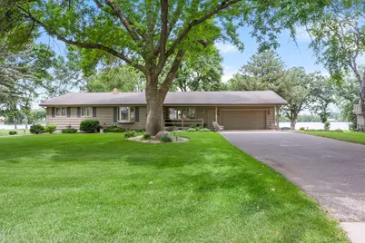830 Lakewood Drive SW, Hutchinson, MN 55350 - Photo 1