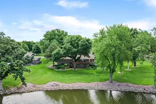 830 Lakewood Dr S W, Hutchinson, MN 55350 - Photo 63