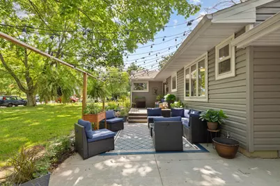 406 Ivanhoe Avenue W, Northfield, MN 55057 - Photo 5