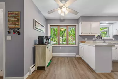 406 Ivanhoe Avenue W, Northfield, MN 55057 - Photo 17