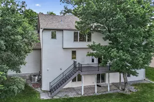 11019 Zumbrota Ct NE, Blaine, MN 55449 - Photo 5