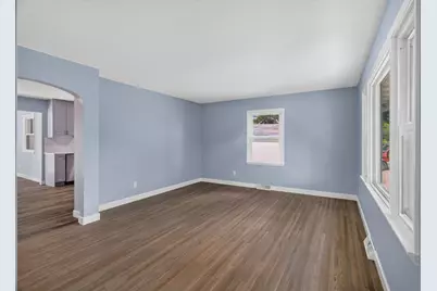 2115 E River Road NE, Rochester, MN 55906 - Photo 5
