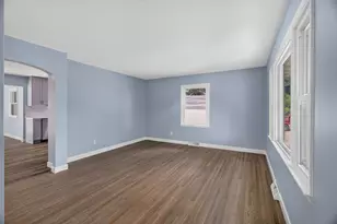 2115 E River Rd NE, Rochester, MN 55906 - Photo 5