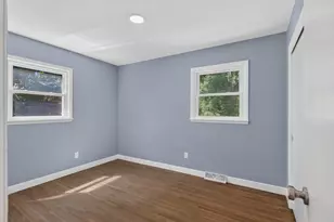 2115 E River Rd NE, Rochester, MN 55906 - Photo 11