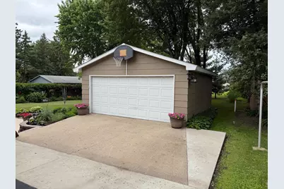 720 1st Avenue NE, Long Prairie, MN 56347 - Photo 3