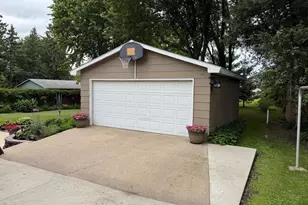720 1st Ave NE, Long Prairie, MN 56347 - Photo 3