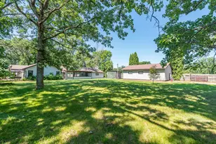 21824 Hillcrest Dr, Nisswa, MN 56468 - Photo 9