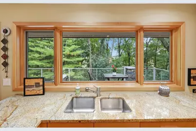 18416 Ridgewood Road, Minnetonka, MN 55391 - Photo 9