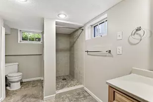 8221 Blaisdell Ave S, Bloomington, MN 55420 - Photo 23