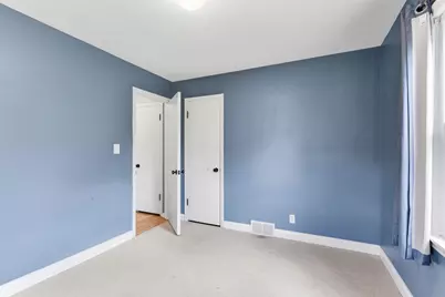 8221 Blaisdell Avenue S, Bloomington, MN 55420 - Photo 11