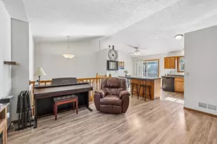 40042 Harvester Ave, North Branch, MN 55056 - Photo 17