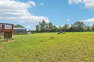 40042 Harvester Ave, North Branch, MN 55056 - Photo 11