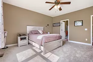 10734 Kingsfield Ln, Woodbury, MN 55129 - Photo 17