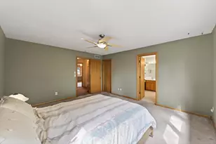 523 Wildwood Ave, Saint Paul, MN 55110 - Photo 21