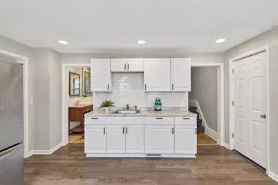 1074 Galtier Street, Saint Paul, MN 55117 - Photo 17