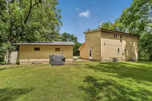 313 Cherry St W, Mazeppa, MN 55956 - Photo 23
