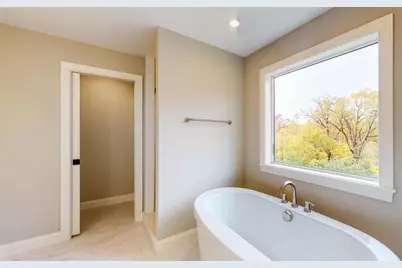4044 Merriam Road, Minnetonka, MN 55305 - Photo 9