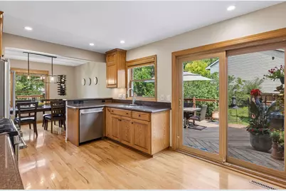 8625 Rosewood Lane N, Maple Grove, MN 55369 - Photo 23