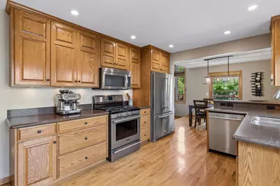8625 Rosewood Lane N, Maple Grove, MN 55369 - Photo 21