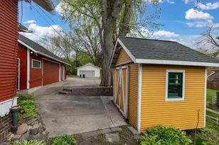 1464 Chelmsford St, Saint Paul, MN 55108 - Photo 27