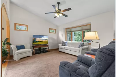 440 Grove Road, Wyoming, MN 55092 - Photo 11