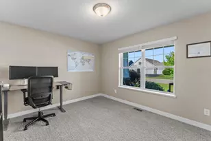 1907 Meridian Curve, Carver, MN 55315 - Photo 17