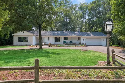 16805 Linden Drive, Minnetonka, MN 55345 - Photo 3