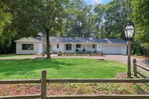 16805 Linden Dr, Minnetonka, MN 55345 - Photo 3