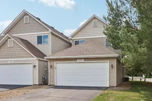 12220 Xylite St NE, Blaine, MN 55449 - Photo 25