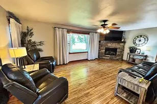 19940 890th Ave, Sacred Heart, MN 56285 - Photo 9
