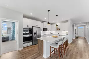 17250 Dimension Ave, Lakeville, MN 55044 - Photo 5