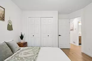 18121 Covington Path, Minnetonka, MN 55345 - Photo 5