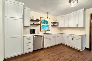 6020 Shady Ln NE, Bemidji, MN 56601 - Photo 3