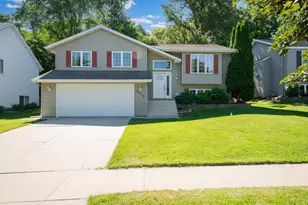 2312 21st Ave SE, Rochester, MN 55904 - Photo 1