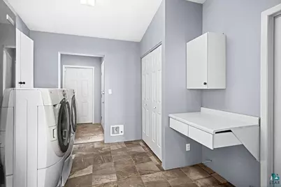 1002 Martha Street, Duluth, MN 55805 - Photo 49