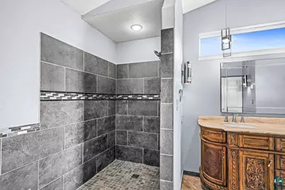 1002 Martha Street, Duluth, MN 55805 - Photo 29