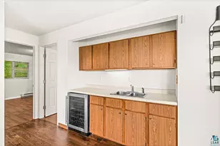 1002 Martha St, Duluth, MN 55805 - Photo 41