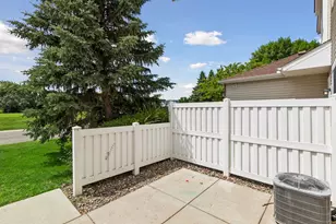 15738 Flackwood Trail, Apple Valley, MN 55124 - Photo 7