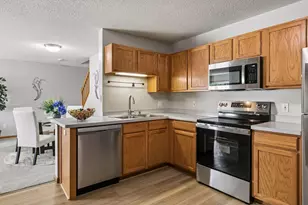 15738 Flackwood Trail, Apple Valley, MN 55124 - Photo 19