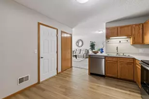 15738 Flackwood Trail, Apple Valley, MN 55124 - Photo 21