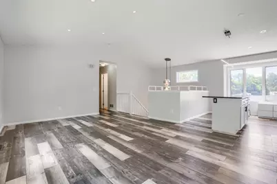 6032 Upper 51st Street N, Oakdale, MN 55128 - Photo 11