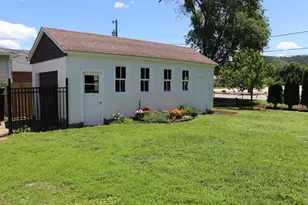 865 Gilmore Ave, Winona, MN 55987 - Photo 9